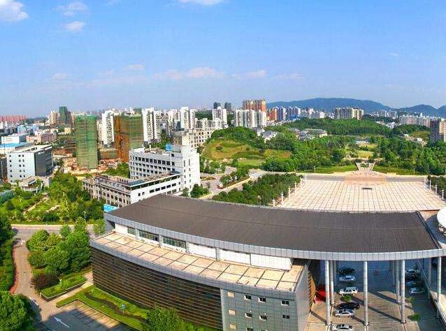 包頭:“十四五”時(shí)期我市打造千億級(jí)規(guī)模稀土產(chǎn)業(yè)