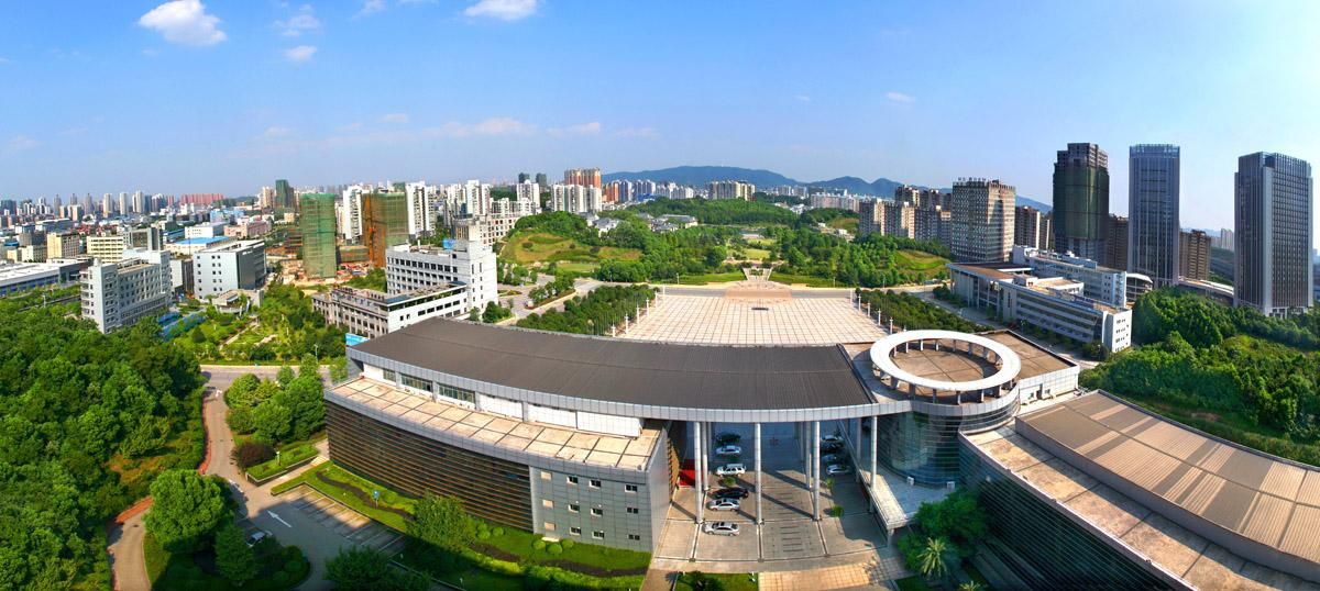 產(chǎn)城人融合 麓谷高新區(qū)塑造城市新格局！