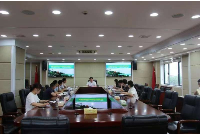 凝心聚力，爭創(chuàng)國家農(nóng)高區(qū)—岳陽市人民政府副市長張世愚聽取創(chuàng)建工作匯報