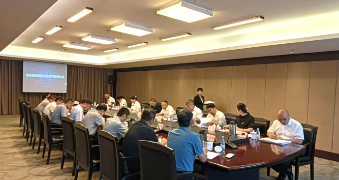 酒泉市新能源裝備集群申報(bào)方案專家論證會(huì)在甘肅蘭州順利召開(kāi)