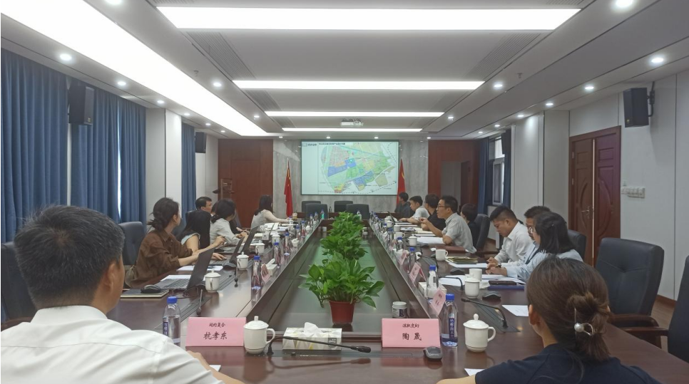 打開未來之門：新型工業化的松江實踐——我院赴上海市松江區調研新型工業化示范區